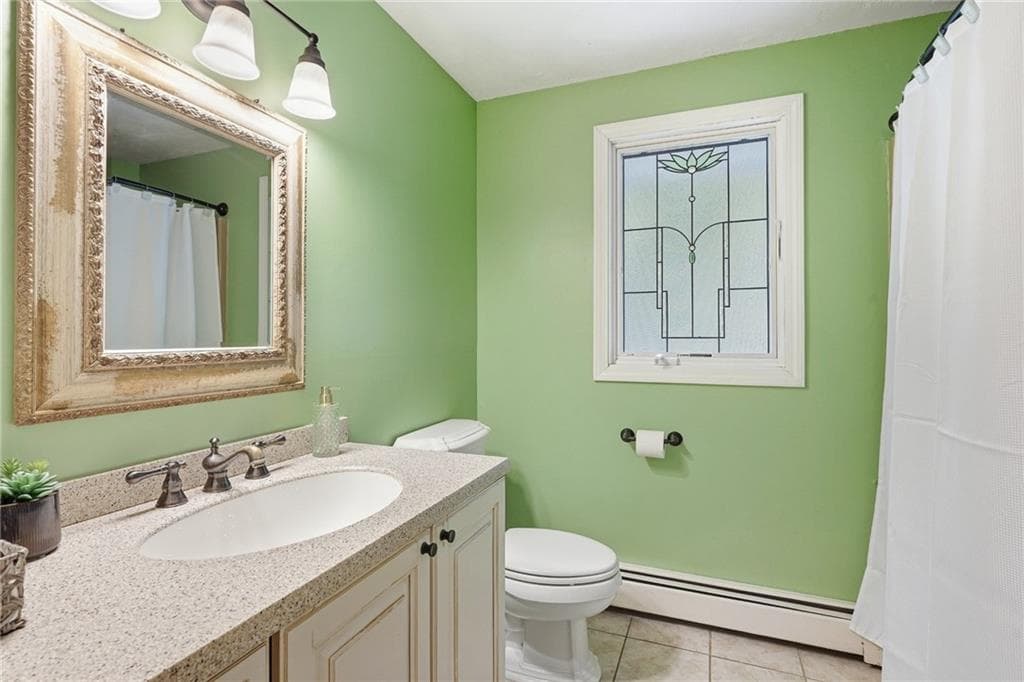 Single Family Residence at 380 Snake Hill Road, Burrillville, photo 13 of 33
