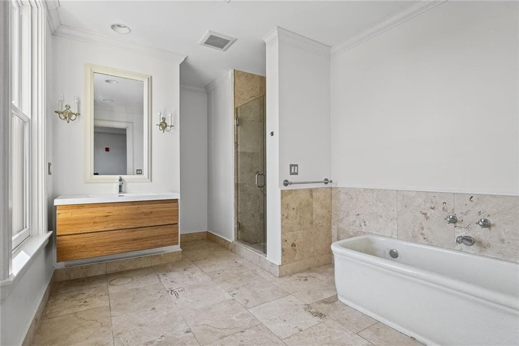 Condominium at 441 Angell Street UNIT 2, Providence, photo 20 of 30