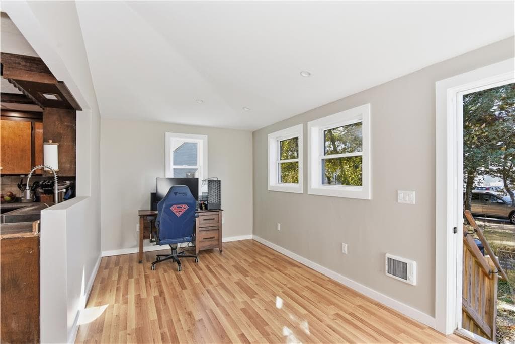 Single Family Residence at 16 Ash Avenue, Cranston, photo 7 of 22
