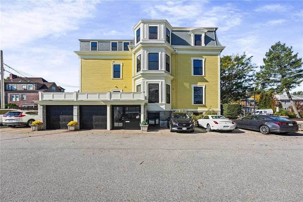 Condominium at 441 Angell Street UNIT 3, Providence, photo 27 of 30