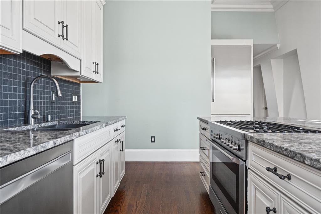 Condominium at 441 Angell Street UNIT 3, Providence, photo 15 of 30
