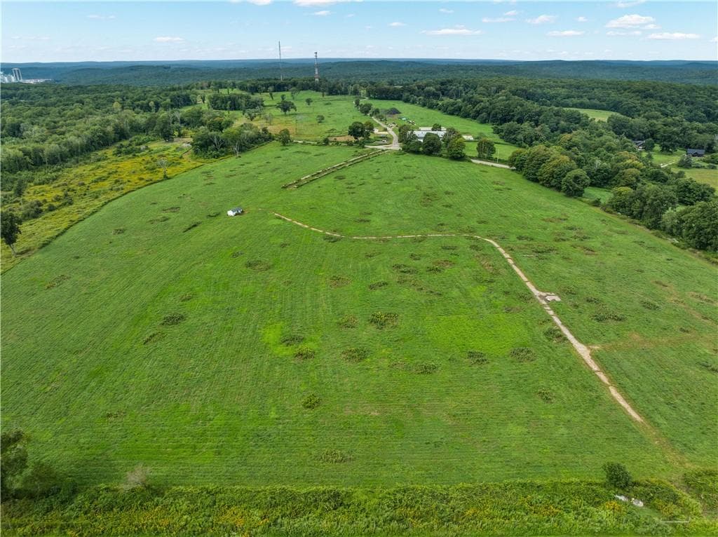 Unimproved Land at 135 Wintechog Hill Road, No Stonington, photo 4 of 6