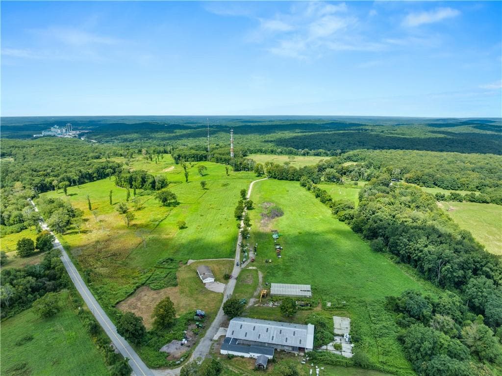 Single Family Residence at 118 A&D Wintechog Hill Road, No Stonington, photo 6 of 50