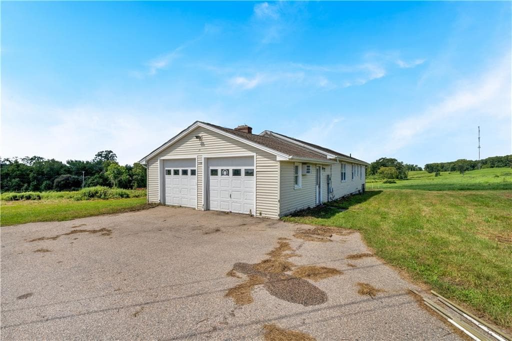 Single Family Residence at 118 A&D Wintechog Hill Road, No Stonington, photo 32 of 50
