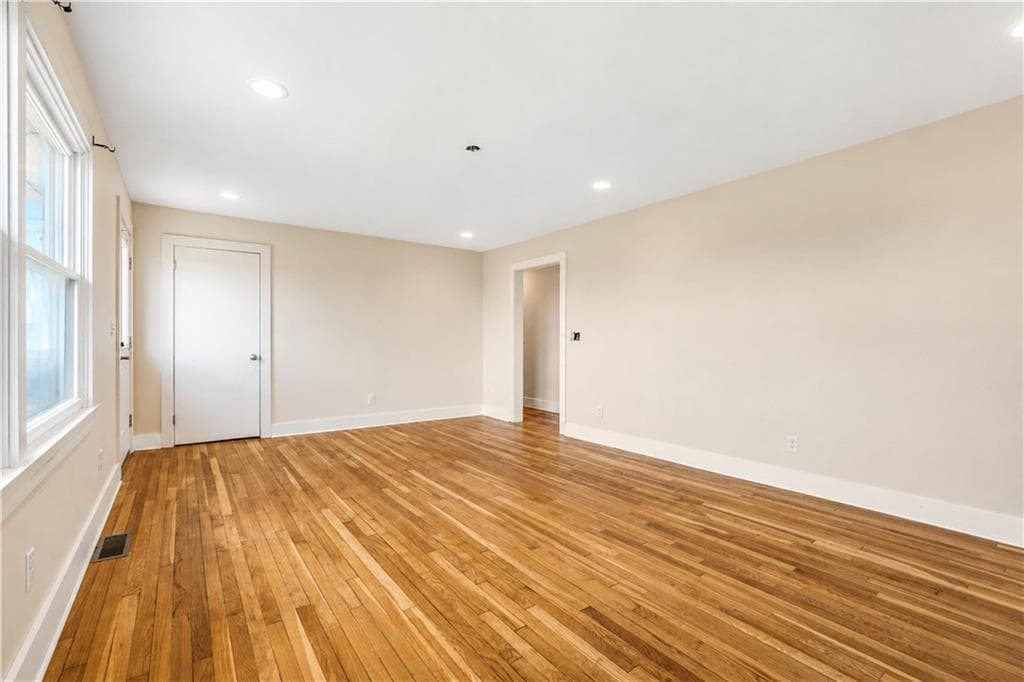 Single Family Residence at 118 A&D Wintechog Hill Road, No Stonington, photo 18 of 50