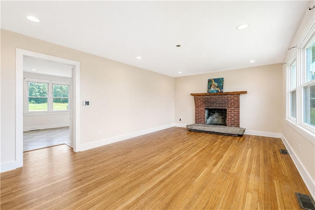 Single Family Residence at 118 A&D Wintechog Hill Road, No Stonington, photo 15 of 50