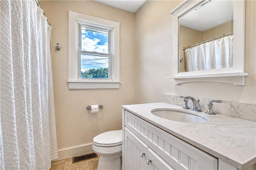 Single Family Residence at 118 A&D Wintechog Hill Road, No Stonington, photo 25 of 50