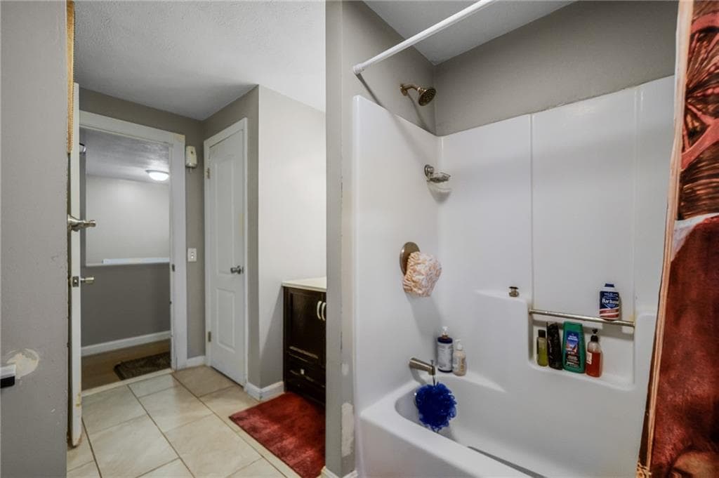 Single Family Residence at 60 Page Street, Warwick, photo 24 of 38
