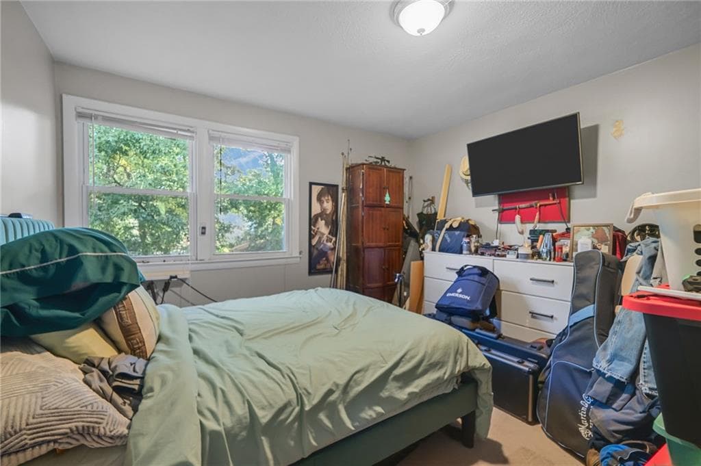 Single Family Residence at 60 Page Street, Warwick, photo 21 of 38