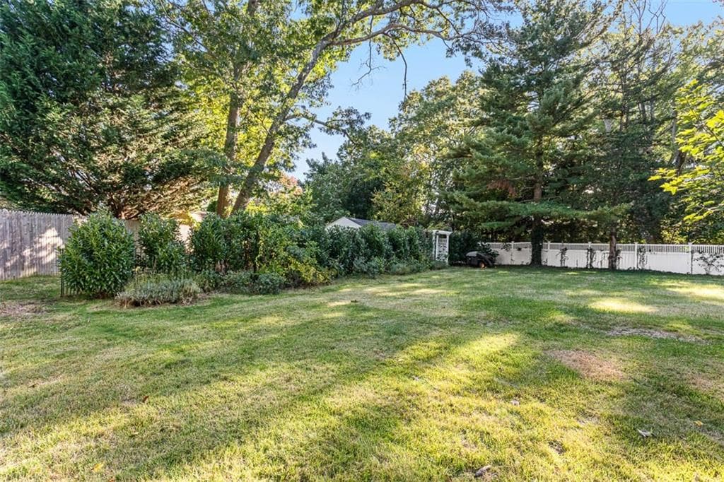 Single Family Residence at 18 Massasoit Avenue, Barrington, photo 44 of 50