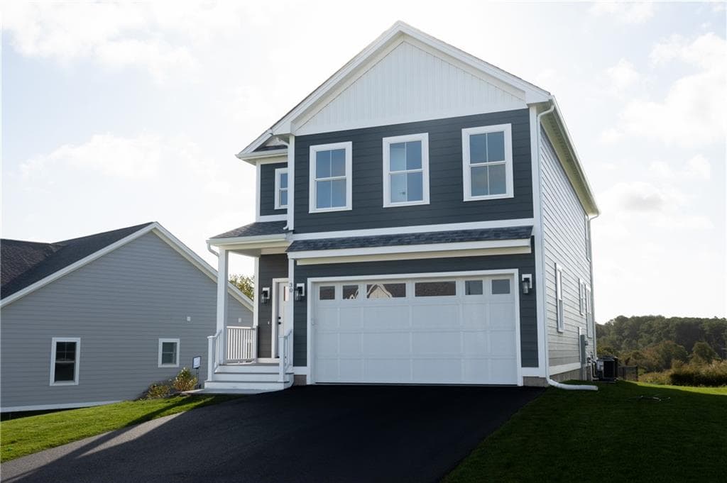 Single Family Residence at 30 Bunker Hill Crossing, Portsmouth, photo 14 of 24