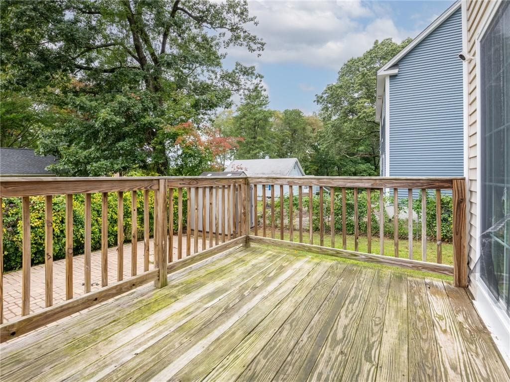 Single Family Residence at 109 Pinnery Avenue, Warwick, photo 22 of 26