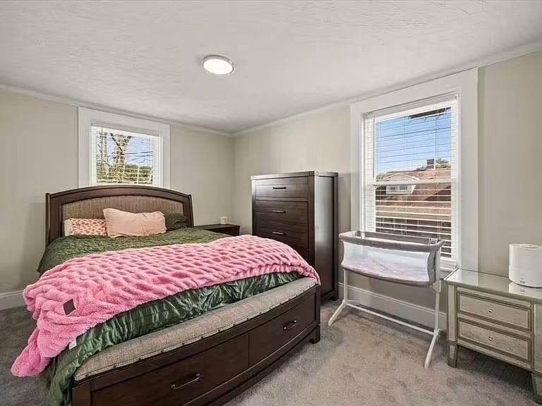 Single Family Residence at 1381 Cohannet Street, Taunton, photo 6 of 11