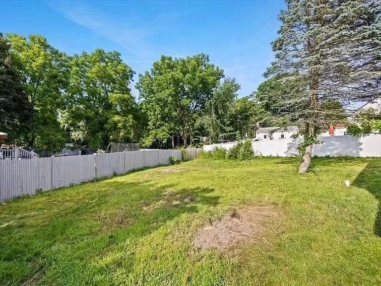 Single Family Residence at 1381 Cohannet Street, Taunton, photo 11 of 11