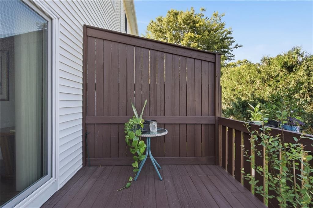 Condominium at 16 Scenery Lane, Johnston, photo 31 of 31