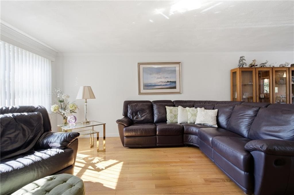 Condominium at 16 Scenery Lane, Johnston, photo 8 of 31