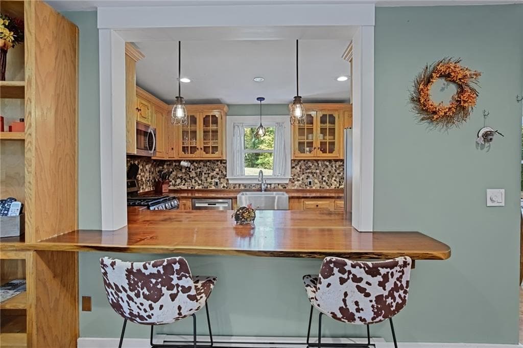 Single Family Residence at 71 Mount Hygeia Road, Foster, photo 6 of 50