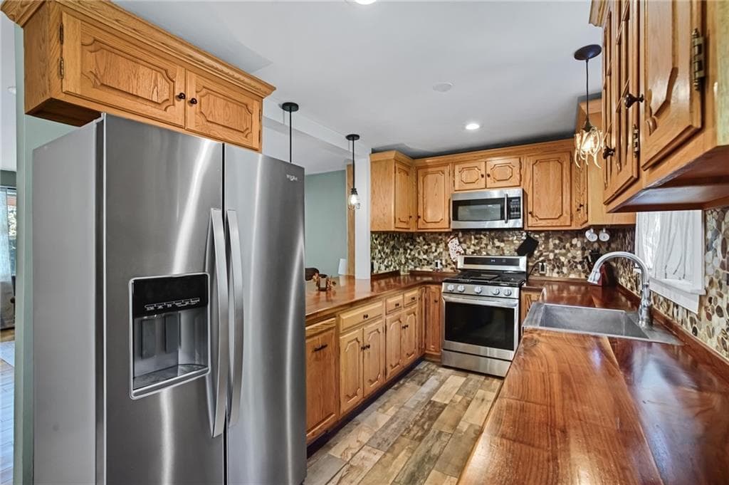Single Family Residence at 71 Mount Hygeia Road, Foster, photo 10 of 50