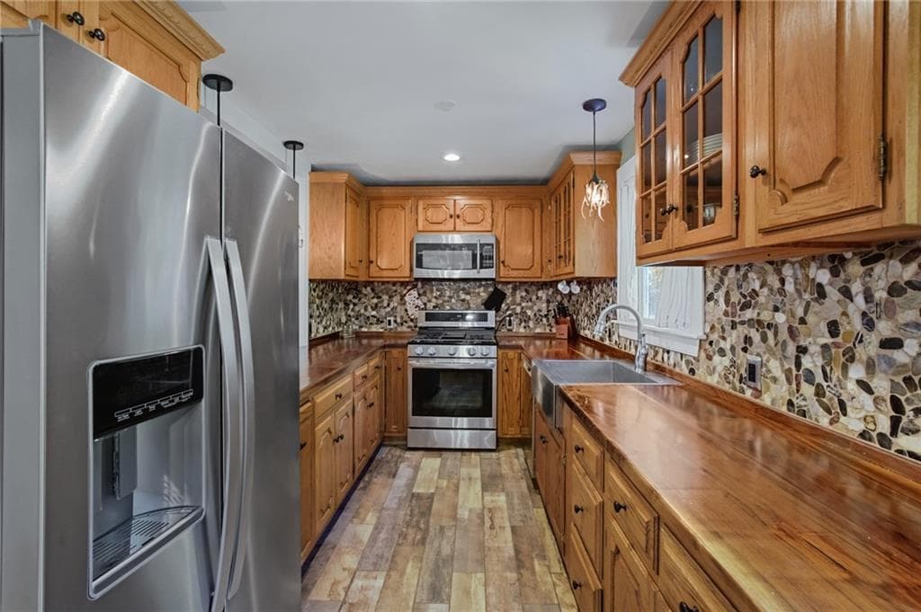 Single Family Residence at 71 Mount Hygeia Road, Foster, photo 11 of 50