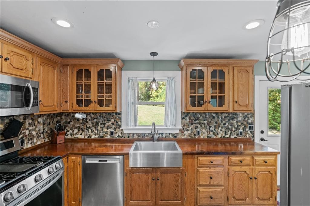 Single Family Residence at 71 Mount Hygeia Road, Foster, photo 8 of 50