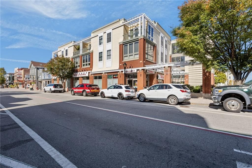 Condominium at 333 Atwells Avenue UNIT 210, Providence, photo 26 of 33