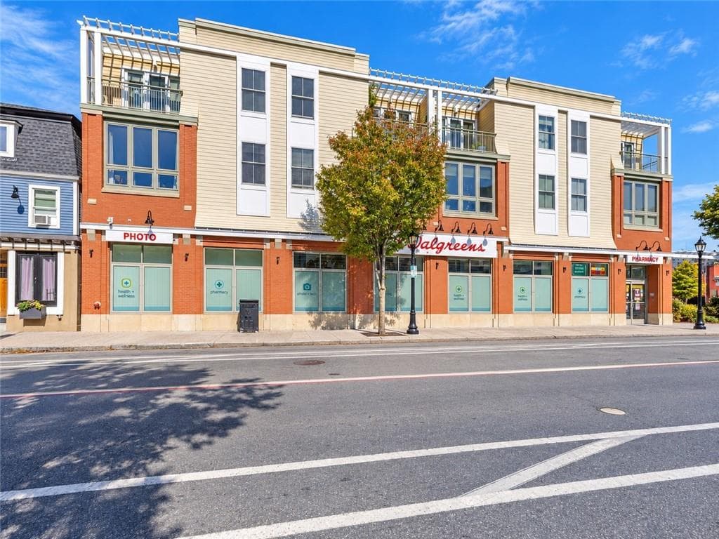 333 Atwells Avenue UNIT 210