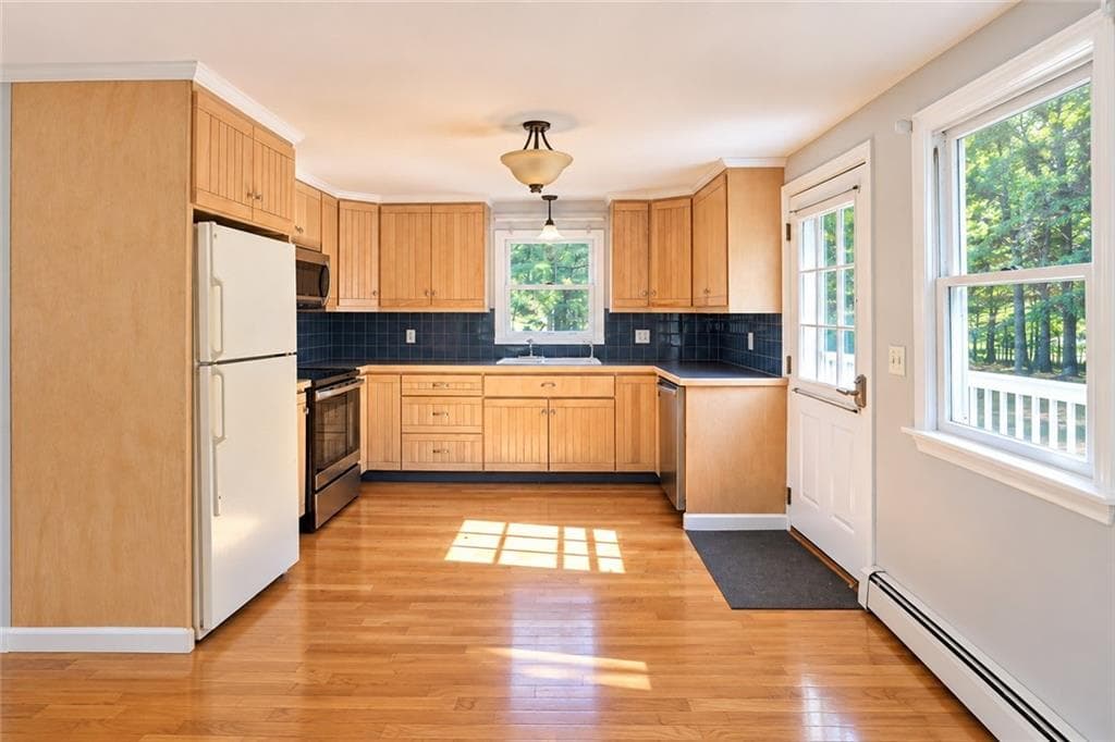 Single Family Residence at 180 Sandy Brook Road, Glocester, photo 14 of 28
