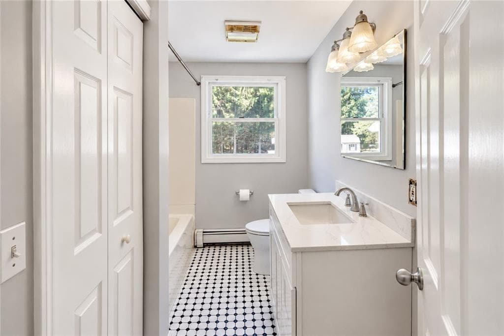 Single Family Residence at 180 Sandy Brook Road, Glocester, photo 19 of 28