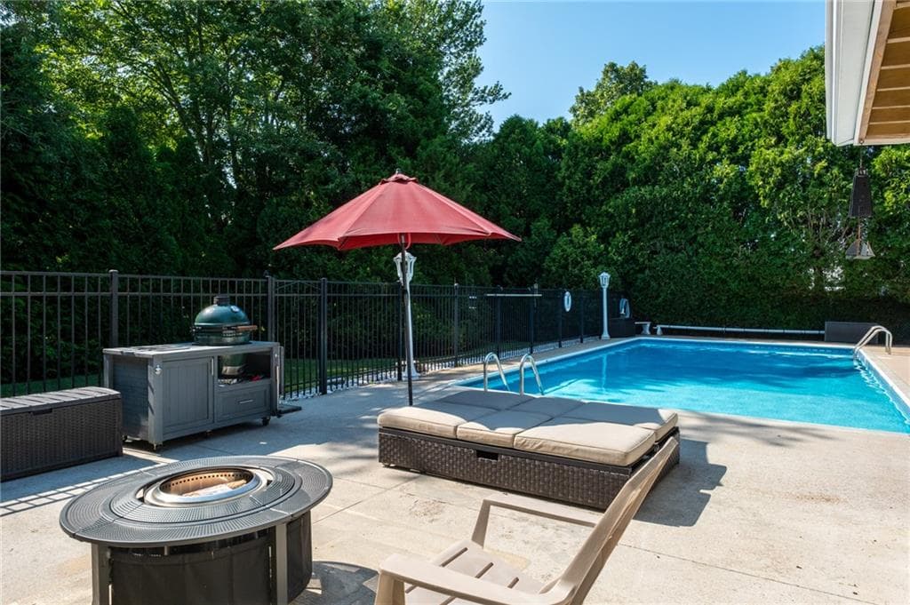 Single Family Residence at 3 Emerald Street, Westerly, photo 29 of 34