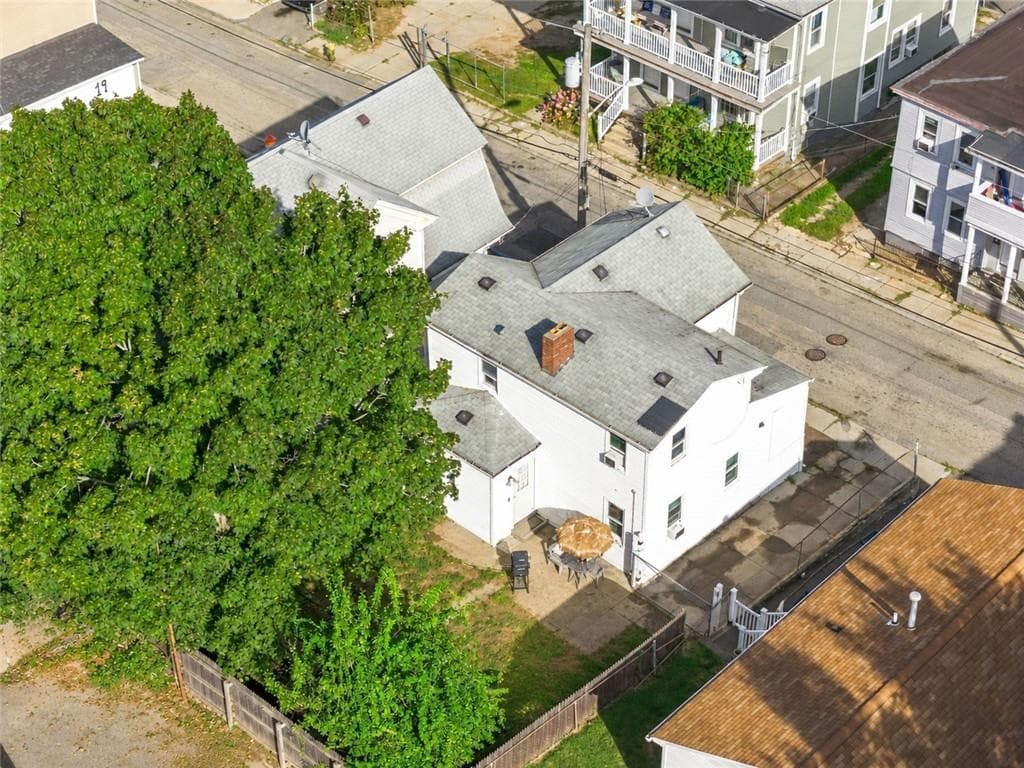 Single Family Residence at 33 What Cheer Avenue, Providence, photo 5 of 26
