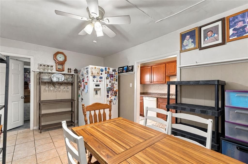 Single Family Residence at 33 What Cheer Avenue, Providence, photo 14 of 26