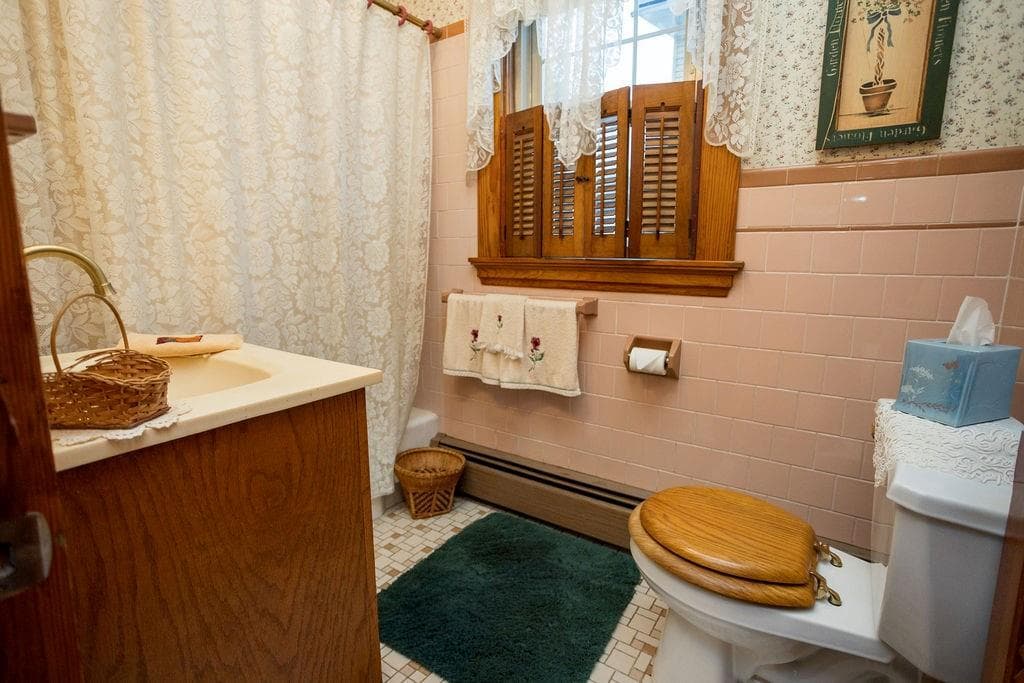 Single Family Residence at 59 Highland Street, West Warwick, photo 34 of 42