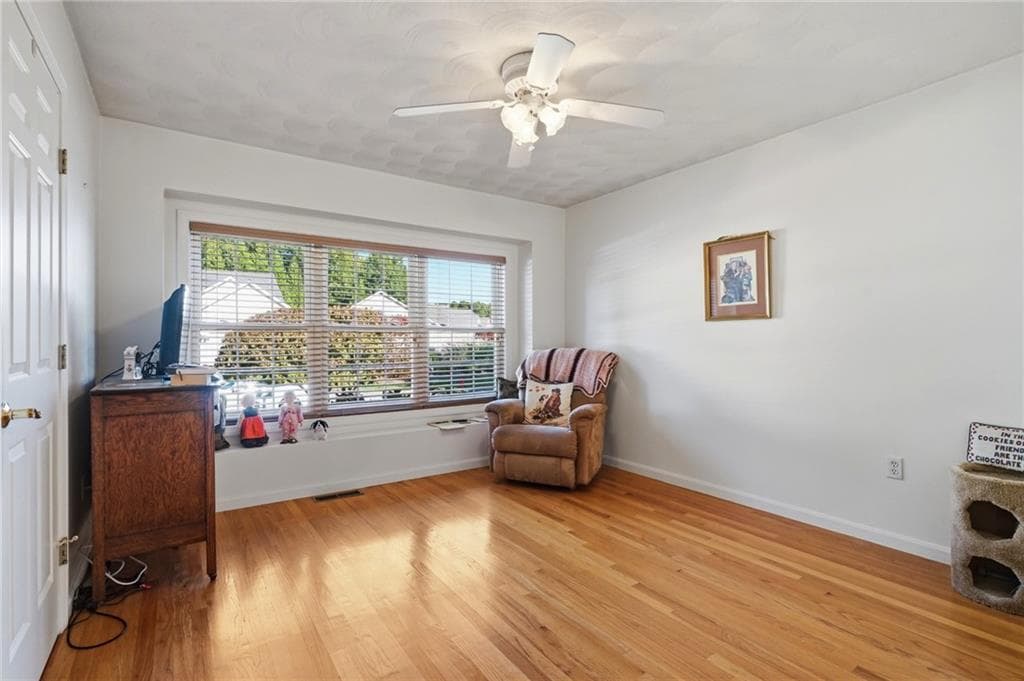 Condominium at 243 Spencer Woods Drive UNIT 243, East Greenwich, photo 25 of 32