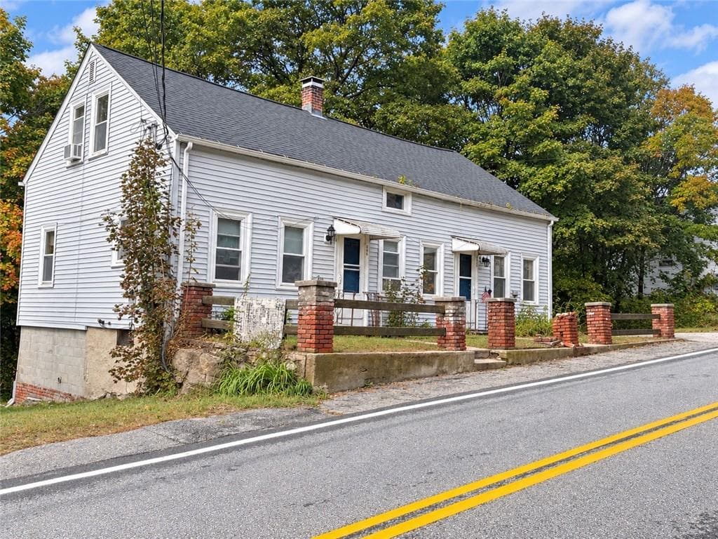 Multi Family at 990 1000 Douglas Pike, Burrillville, photo 2 of 9