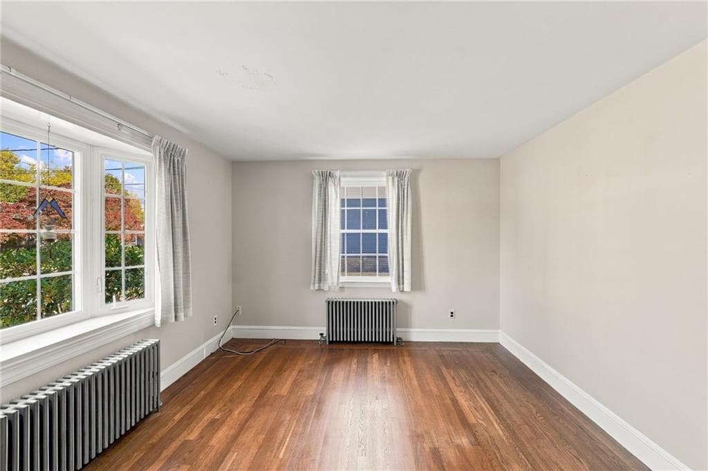 Single Family Residence at 143 Dorr Avenue, East Providence, photo 10 of 29