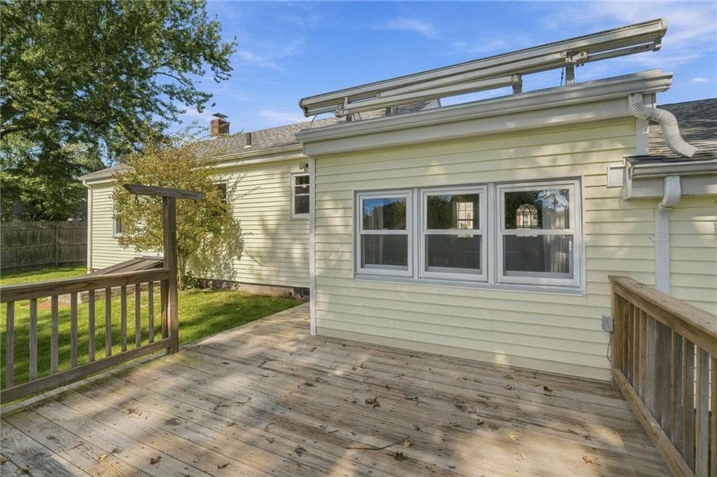 Single Family Residence at 143 Dorr Avenue, East Providence, photo 25 of 29