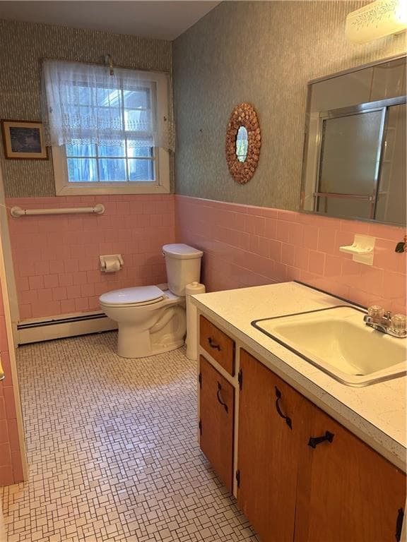 Single Family Residence at 595 Lafayette Road, North Kingstown, photo 12 of 17