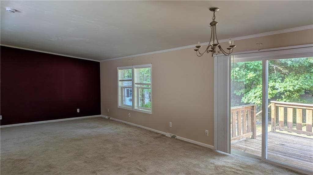 Single Family Residence at 10 Lisa's Way, Coventry, photo 10 of 20