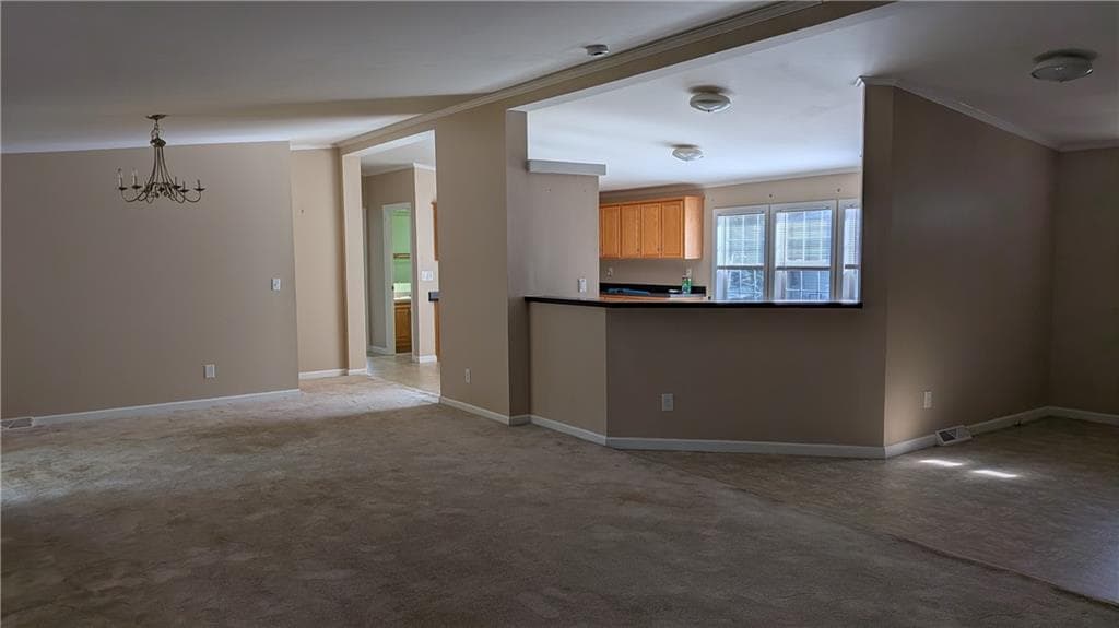 Single Family Residence at 10 Lisa's Way, Coventry, photo 11 of 20