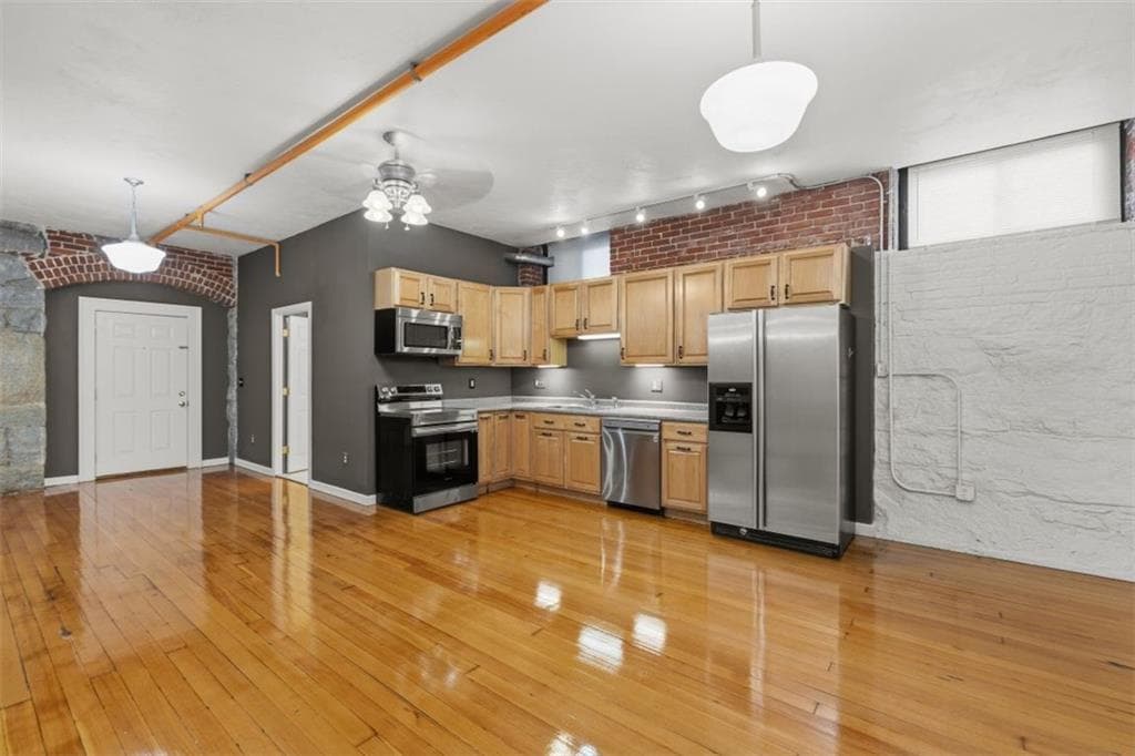 Condominium at 24 Front Street UNIT 1, Woonsocket, photo 21 of 33