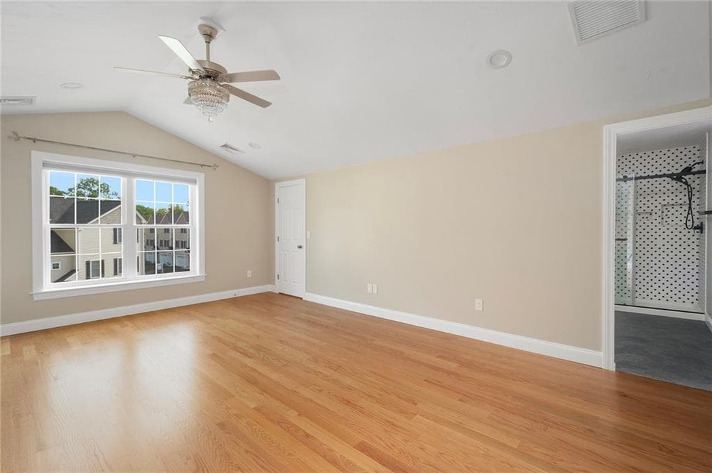 Condominium at 1204 Hunting Hill Drive, Cumberland, photo 17 of 31