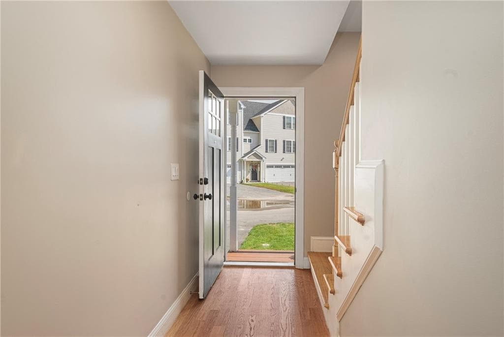 Condominium at 1204 Hunting Hill Drive, Cumberland, photo 3 of 31