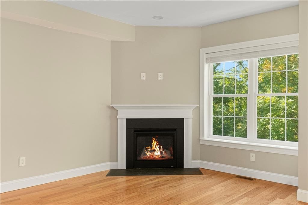 Condominium at 1204 Hunting Hill Drive, Cumberland, photo 10 of 31