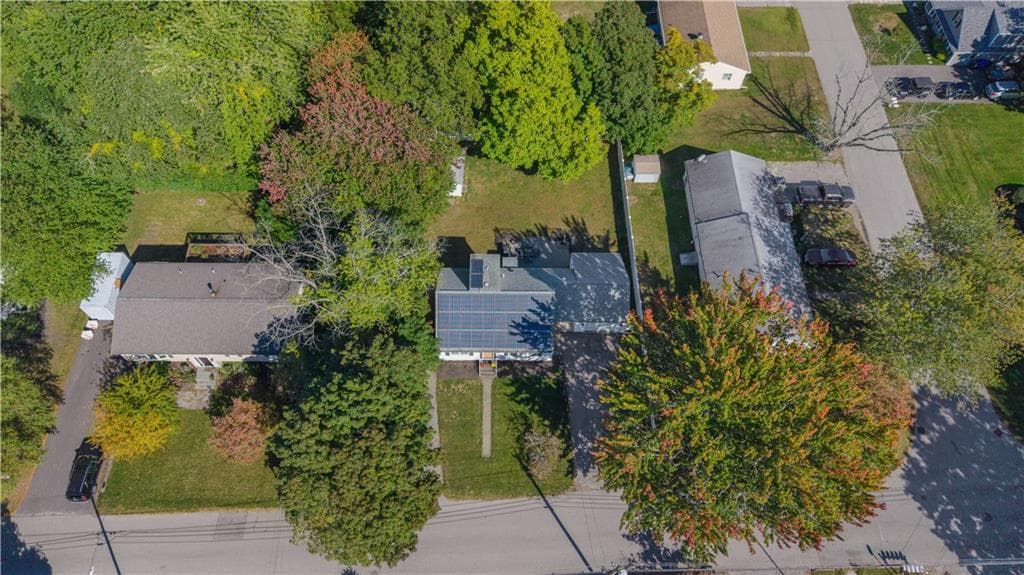 Single Family Residence at 20 Kinnicutt Avenue, Warren, photo 45 of 45