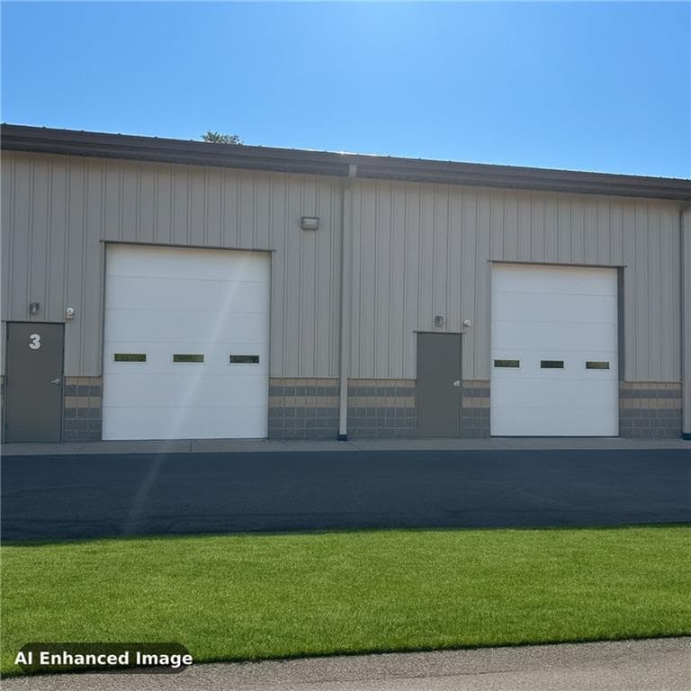 Commercial at Smithfield, photo 2 of 11