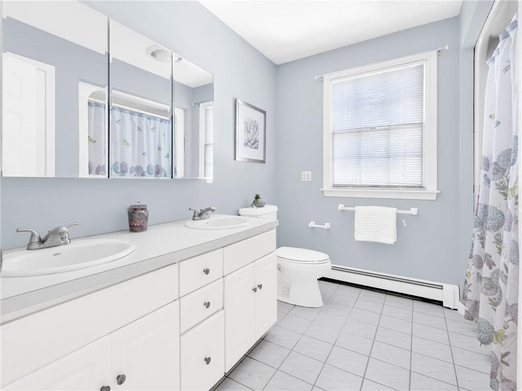 Single Family Residence at 87 Bakewell Court, Cranston, photo 35 of 46