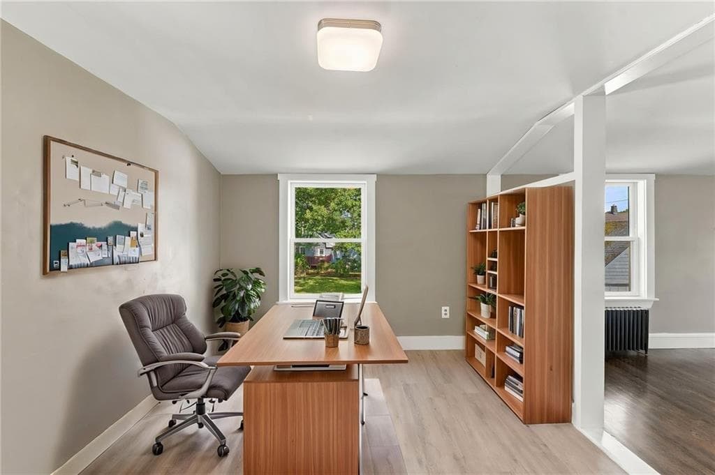 Single Family Residence at 386 Norwood Avenue, Warwick, photo 27 of 42