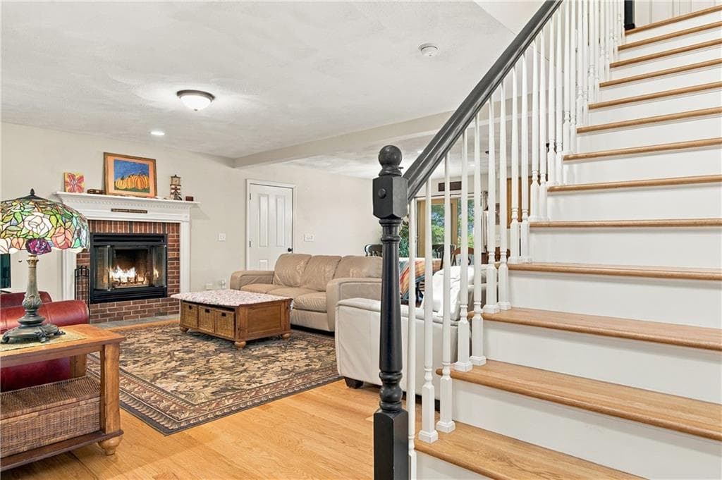 Single Family Residence at 43 A Old River Road, Lincoln, photo 26 of 48