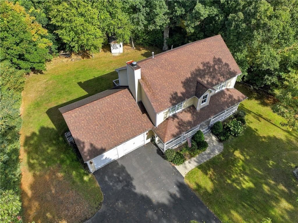 Single Family Residence at 43 A Old River Road, Lincoln, photo 5 of 48