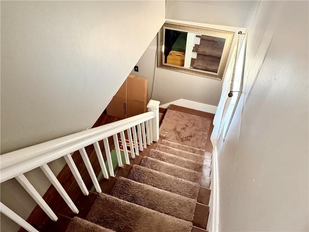 Multi Family at 163 Greene Street, Woonsocket, photo 12 of 41